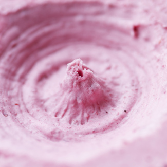 オーガニックアイスクリームは、高齢者が必要とするタンパク質を豊富に含みます。